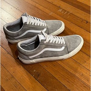 Grey suede vans 9.5 men’s 11 women’s